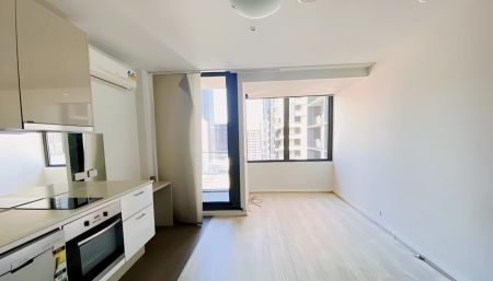 Studio *2604 - Photo 2