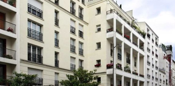 location Appartement T2 DE 45.69m² À PARIS - Photo 2