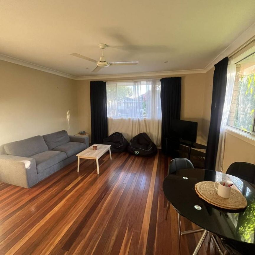 SPACIOUS UNIT IN PRIME POSITION - Photo 1