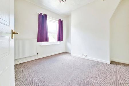 2 bedroom terraced house to rent - Photo 2