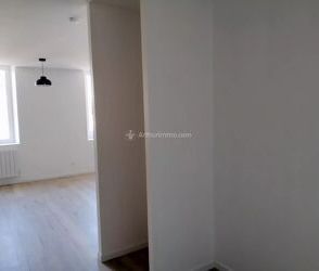 Location Appartement 2 pièces 45 m2 à Carmaux - Photo 1