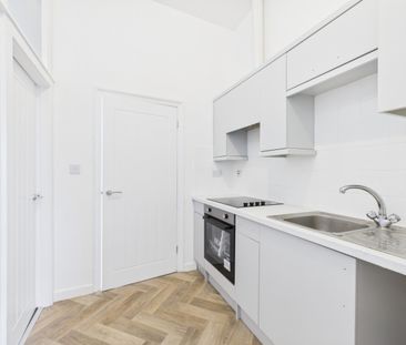 Flat 3 366 Ormskirk Road, Wigan, WN5 9DD - Photo 6