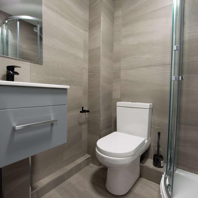 4 bedroom house to rent - Photo 1