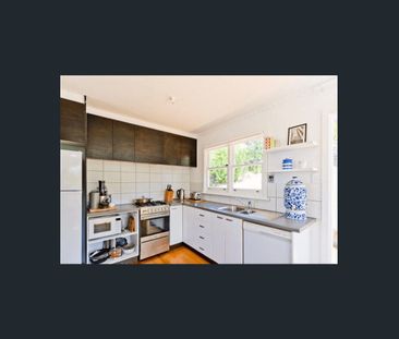 Sunny Renovated Home - Photo 5