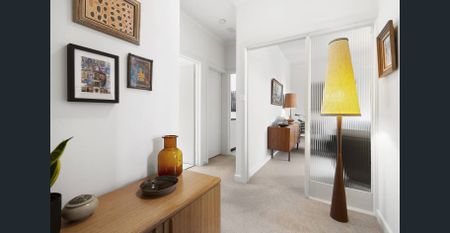 Bright Two Bedroom in Prime Position - Photo 5