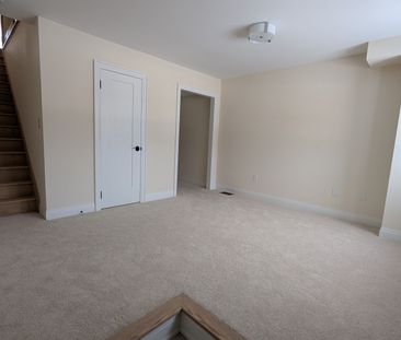 For Lease - 4179 Major Mackenzie Drive, Markham, Ontario - Photo 1