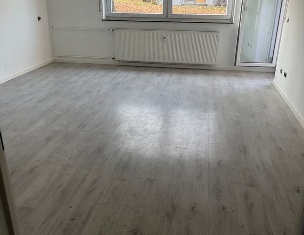 Familienfreundlich wohnen in Kaufungen - 4 Zimmer mit Balkon - Foto 1