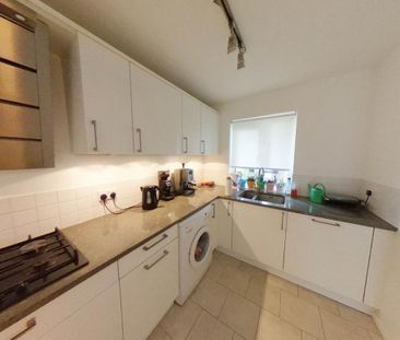 2 bedroom apartment to rent - Photo 2