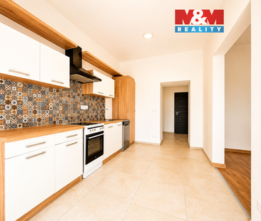 Pronájem bytu 3+1 75 m², Tyršova, Mariánské Lázně - Photo 2