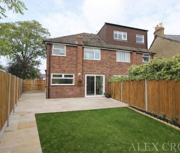 3 bedroom semi-detached house to rent - Photo 4