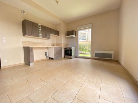 Location Appartement 3 pièces 55m² ORLEANS 45000 - Photo 5