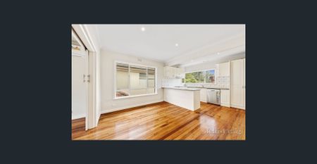 Spacious Family Home In Desirable Location - Photo 5