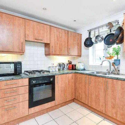 Hubble Close, Headington, OX3 - Photo 1