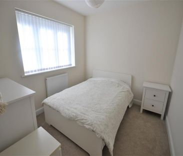 3 Bedroom Semi Detached To Let - Photo 4