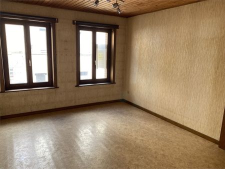 Woning met 3 slaapkamers en koer/ terras - Photo 3