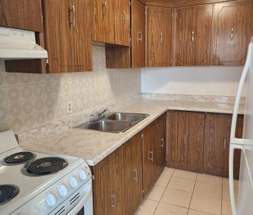 97 Nonquon Road #Apt #302 - Photo 4