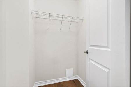 For Lease - 3201 Sixth Line Unit# Unit 2, Oakville, Ontario - Photo 3