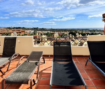 Penthouse in New Golden Mile - Photo 1