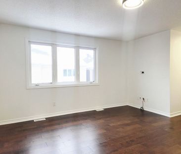 For Lease - 113 Lily Pond Street, Kanata, Ontario - Photo 4
