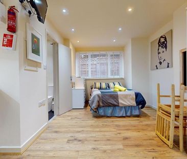 Studio to rent - Photo 3