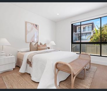 Brand-New Coastal Home with Parkside Views - Photo 6