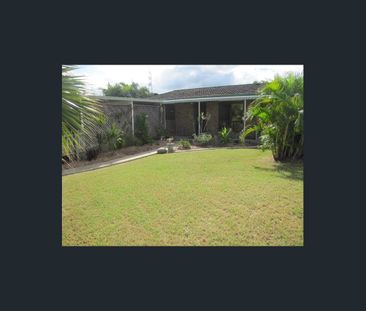 BRICK HOME IN GREAT LOCATION - Photo 6