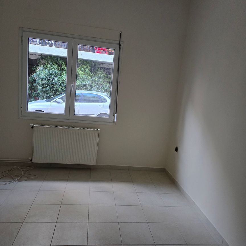 Ενοικίαση κατοικίας, 64 τ.μ., Αιγάλεω, 650 € - Photo 1