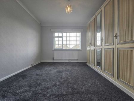 Aldridge Road, Birmingham, Great Barr - Photo 4