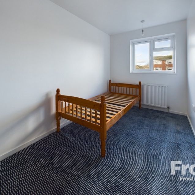 Grampian Way, Langley, Berkshire,SL3 - Photo 1