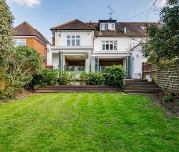 6 Bedroom House To Let - Photo 1