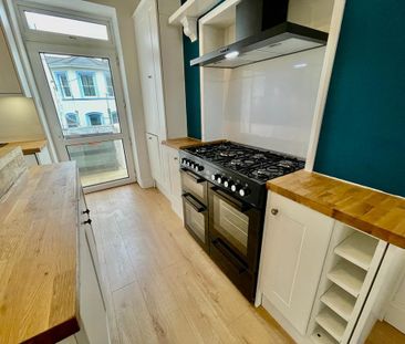 3 bedroom terraced house to rent - Photo 3