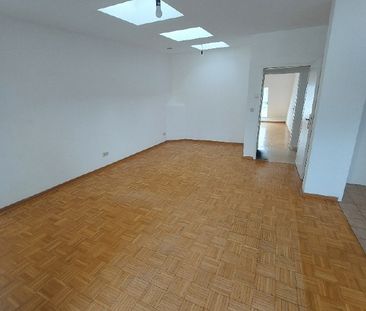 Charmantes Dachgeschoß mit Terrasse gesucht? - Foto 1