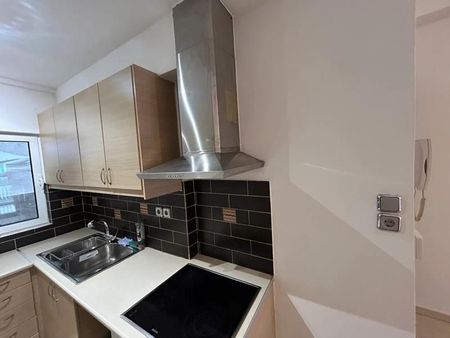 Διαμέρισμα για ενοικίαση Κέντρο - Λιμάνι - Φωτογραφία 5