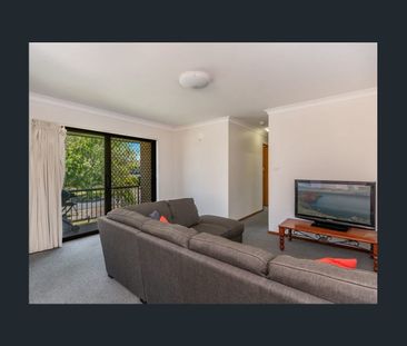 2 BEDROOM UNIT FOR LEASE - Photo 5