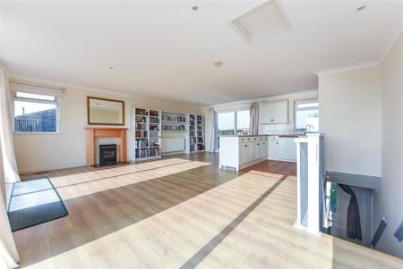 5 bedroom detached house to rent - Photo 5