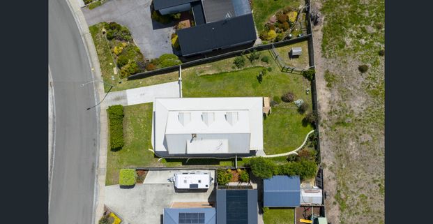 Charming Sandstone Home - Photo 1