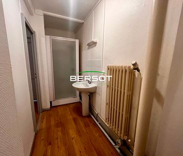 T2 bis au rdc saint claude - Photo 1