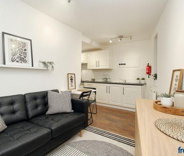 Studio to rent - Photo 4