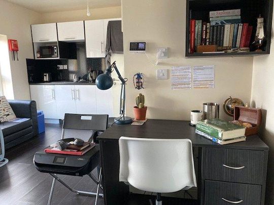 1 bedroom apartment to rent - Photo 1