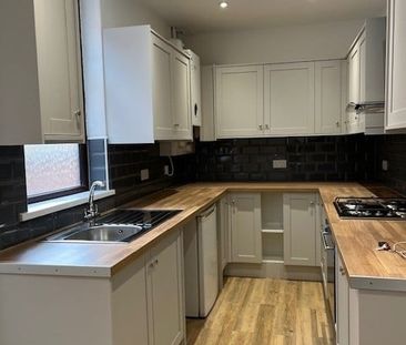 3 Bed Terraced House, Asfordby St, LE5 - Photo 6