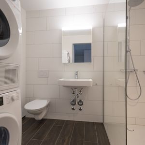 Moderne Neubau 2.5-Zimmerwohnung in Zürich-Oerlikon - Photo 3