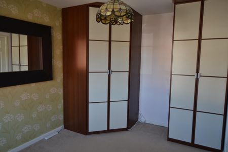 3 bedroom terraced house to rent - Photo 5