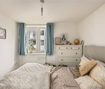 Point One Apartments, E8 - Photo 4