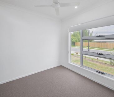 Brand New three beds, including Mater Bedroom, Ensuite in Greenbank - Photo 1