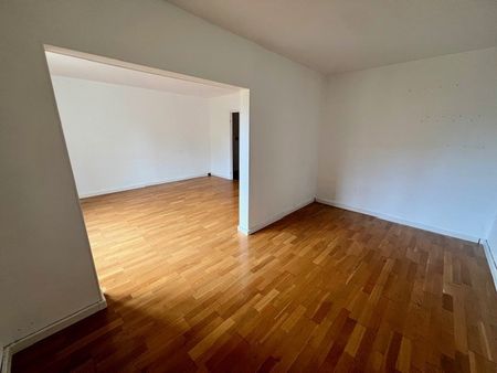 Location Appartement 5 pièces 88m² YERRES 91330 - Photo 2