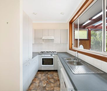 Great Location - Photo 3