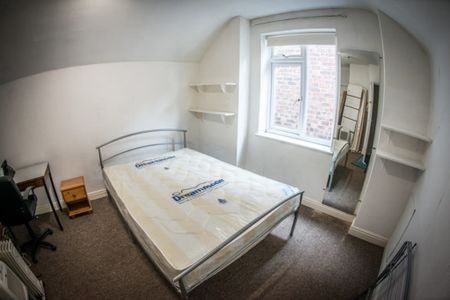 5 Bedroom End Terraced House - Photo 5