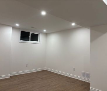 For Lease - 16 Glenbury Drive, Vaughan, Ontario - Photo 1