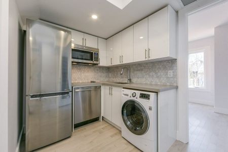 For Lease - 379 St Clarens Avenue Unit# Main, Toronto, Ontario - Photo 5