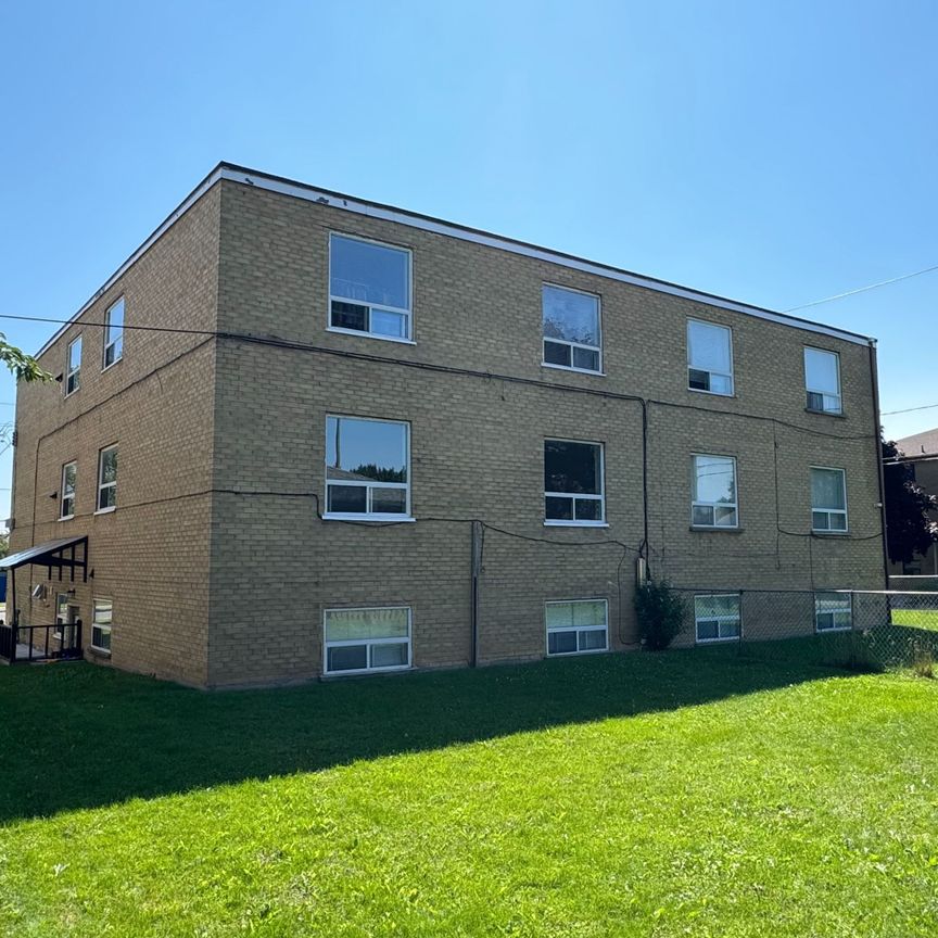 For Lease - 242 Wilmington Avenue, Toronto, Ontario - Photo 1